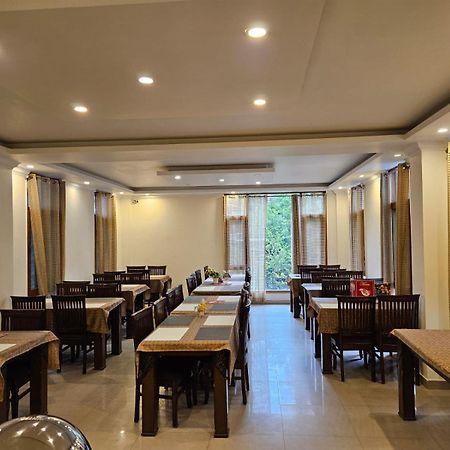 Hotel Akash Regency Manāli Esterno foto