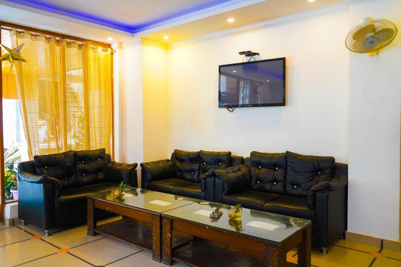 Hotel Akash Regency Manāli Esterno foto